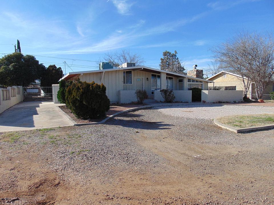 1st image of 412 S 17th St