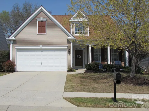 9150 Beaver Brook Way, Charlotte, NC 28277