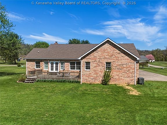 5th image of 376 Cash Ln