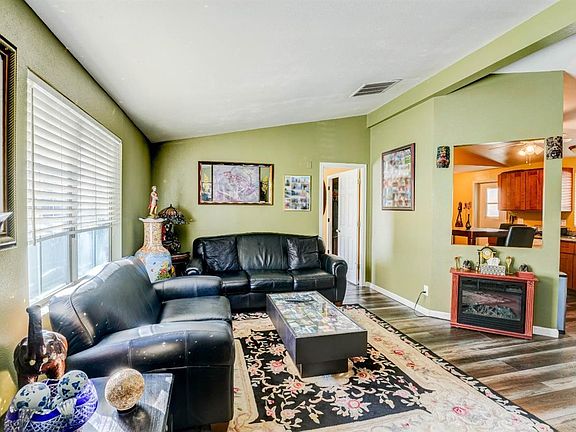 5th image of 186 Valencia Dr #186