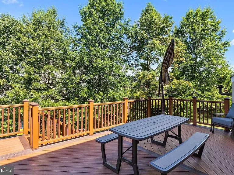 17205 Dewpoint Pl — Photo 43
