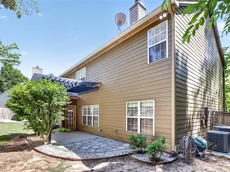 28 Stonehenge Ct — Photo 51