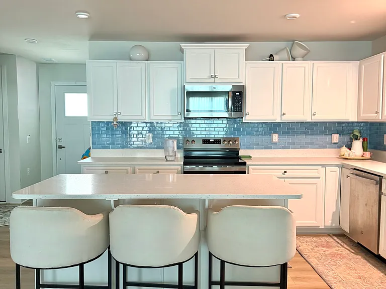 4741 Hardwell St — Photo 5