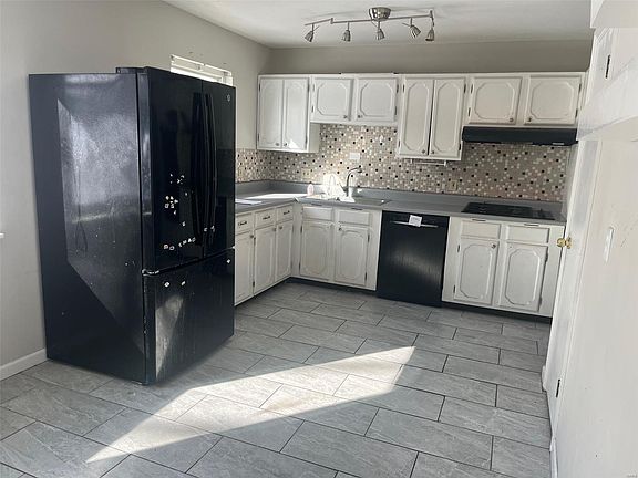 4th image of 11724 Benedetta Dr