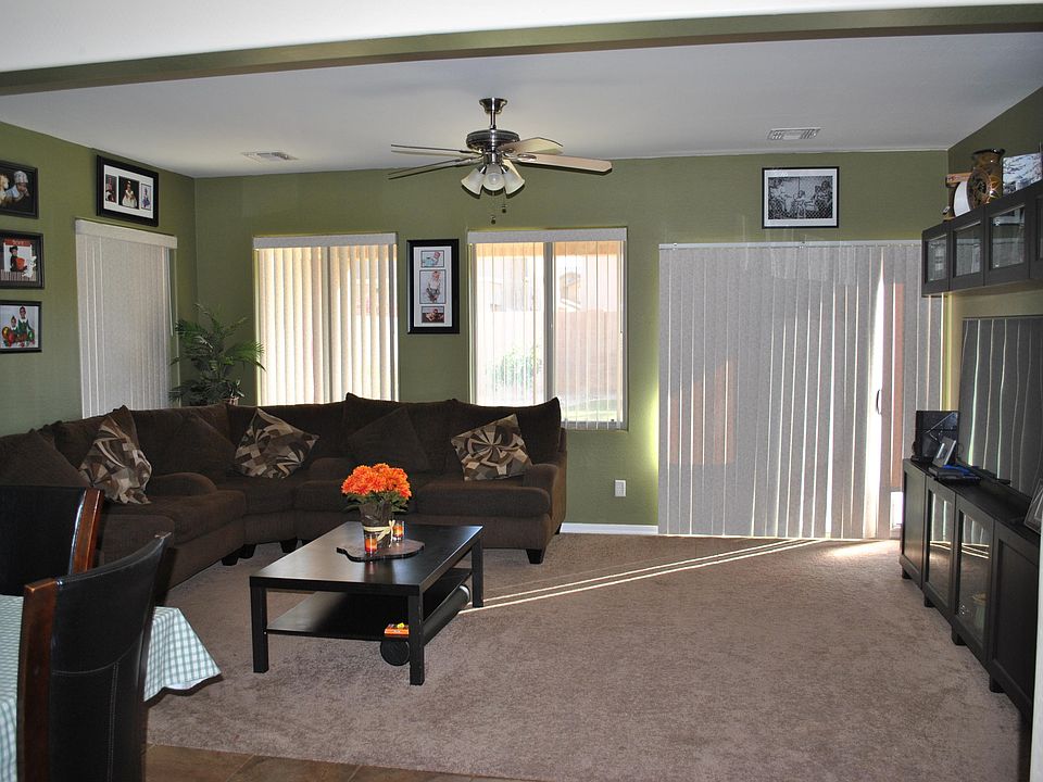 1st image of 41201 W Parkhill Dr