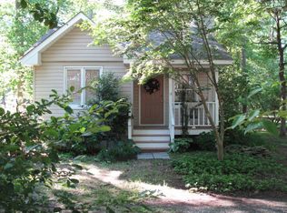 916 Deep Creek Rd, Lancaster, VA 22503