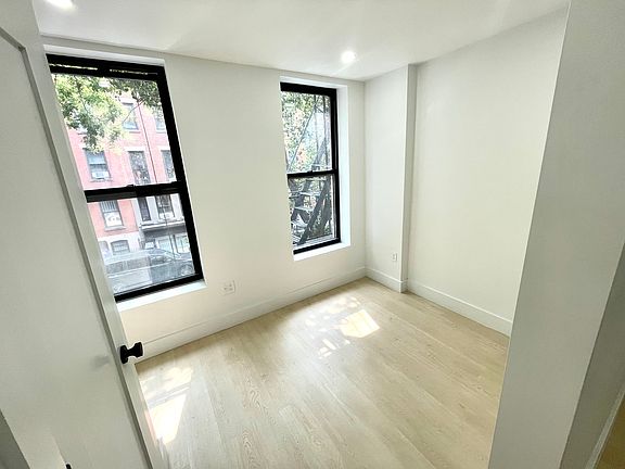 2nd image of 413 E 9th St #2L