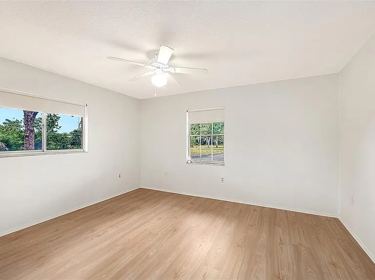 515 Rousseau Dr — Photo 27