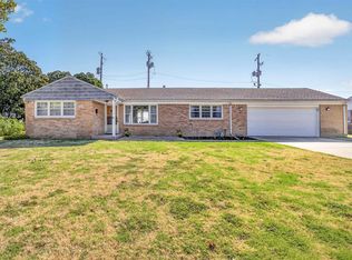 2826 S Greenwood Ave, Wichita, KS 67216