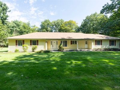 5175 Ellicott Rd, Orchard Park, NY, 14127