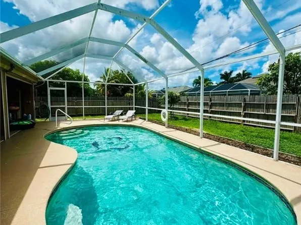 4134 SW 8th Ct, Cape Coral, FL 33914