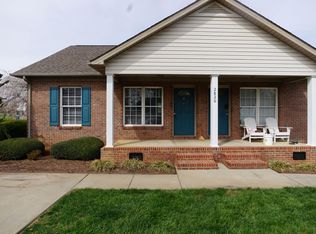 2820 12th Ave SW #A, Hickory, NC 28602