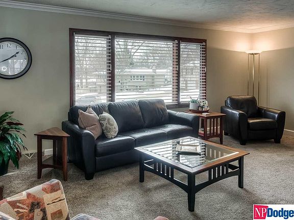 5th image of 11318 Martha Cir