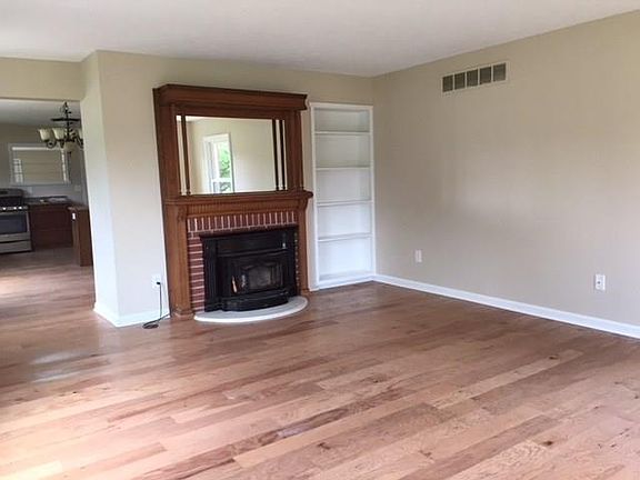 5th image of 6755 Orinoco Ave