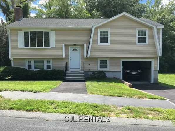 1 Sandra Ave, Burlington, MA 01803