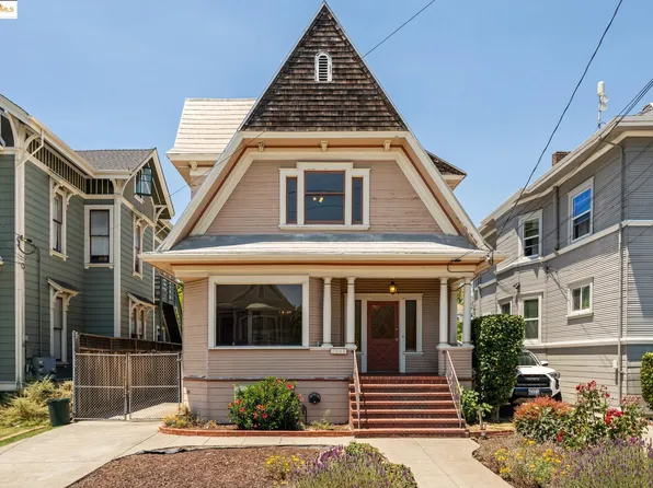 1247 Regent St, Alameda, CA 94501