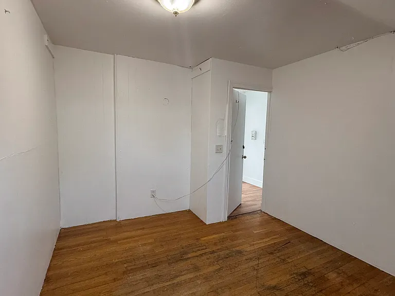 Skylight Room Facing Door
