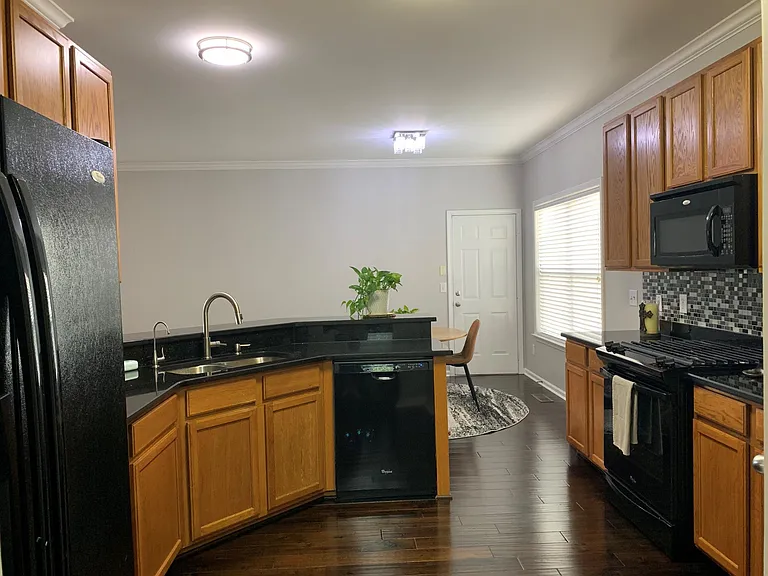 1522 Liberty Pike — Photo 20