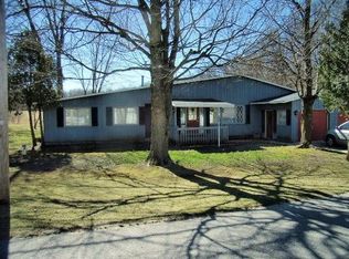 3301 W Shady Side Rd, Angola, IN 46703