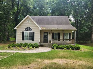 4905 Black Oak Rd, North Chesterfield, VA 23237