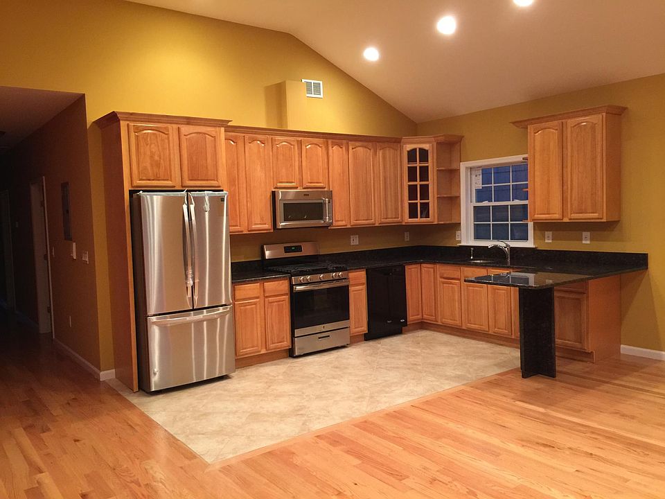 Kitchen & Dinning