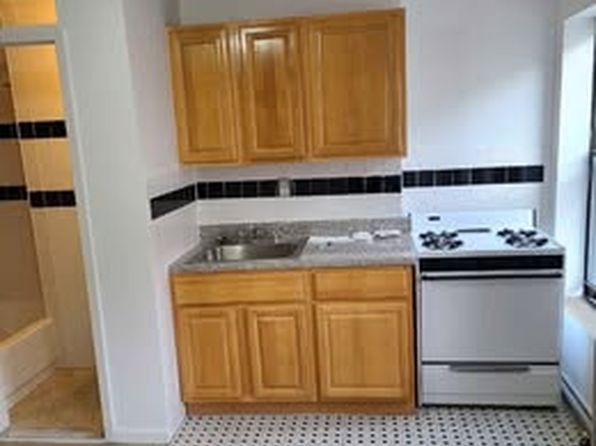 13 Ludlow St APT 10