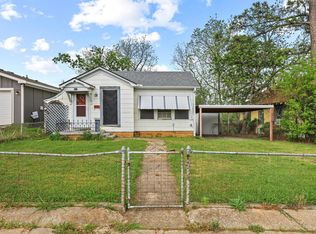 421 E Hull St, Denison, TX 75021