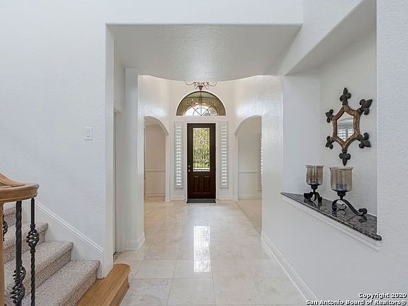 2nd image of 15 Fountain Dr