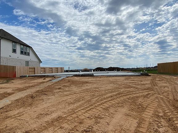 Construction progress - 2023 Emerald Cove Drive