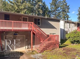 9194 Shadowcrest Ln NW, Bremerton, WA 98311