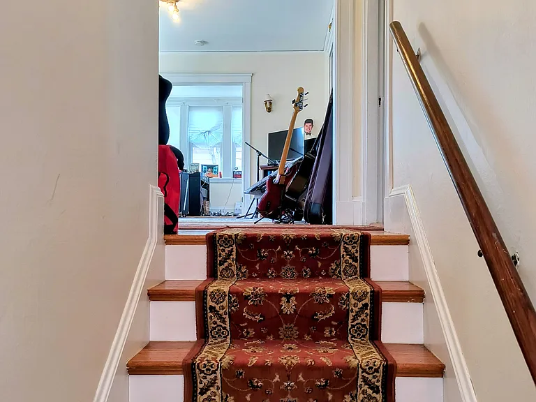 6 Mapleton St #1 — Photo 30