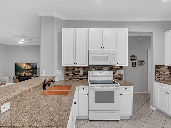 5th image of 11239 Lakeland CIR