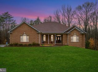 2531 Wheatland Woods Dr, Fredericksburg, VA 22408