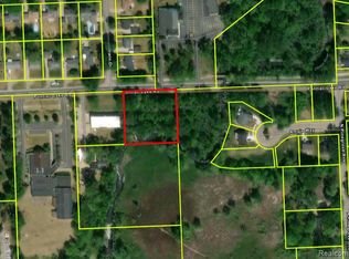 5675 Pontiac Lake Rd, Waterford, MI 48327