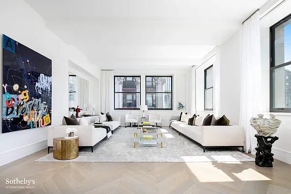 Sold by Sotheby's International Realty | media 21