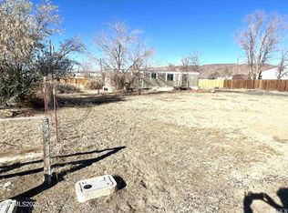 2575 Toiyabe St, Silver Springs, NV 89429