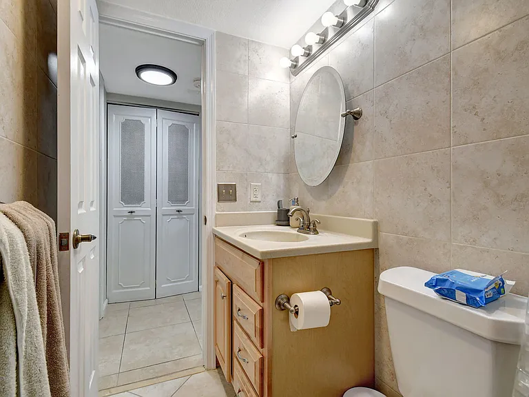 777 S Federal Hwy #202-H — Photo 25