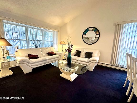2nd image of 280 Jamaica Boulevard
