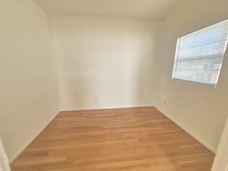 5207 Linden Dr — Photo 12