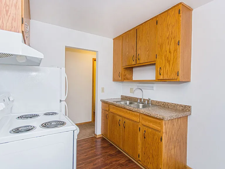 St. Croix Crossings Apartments — Photo 10