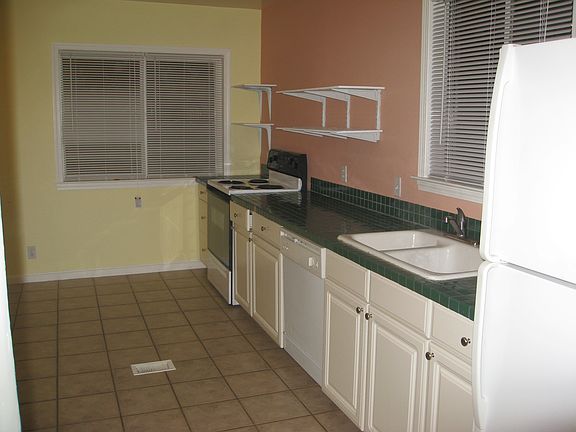 farm style kitchen