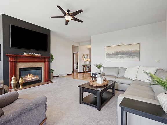 5th image of 2816 Pendleton Dr