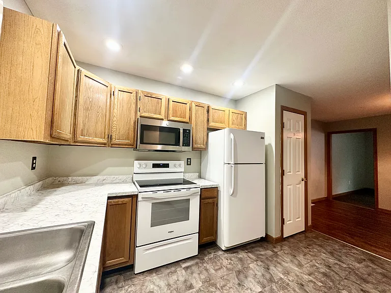 18 Partridge Ct #18 — Photo 4
