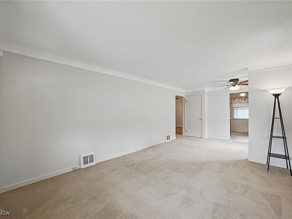 5th image of 21031 Ball Ave