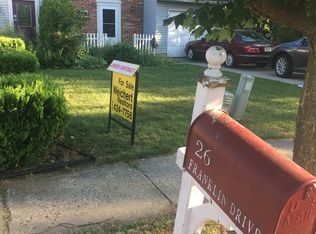 26 Franklin Dr, Voorhees, NJ 08043