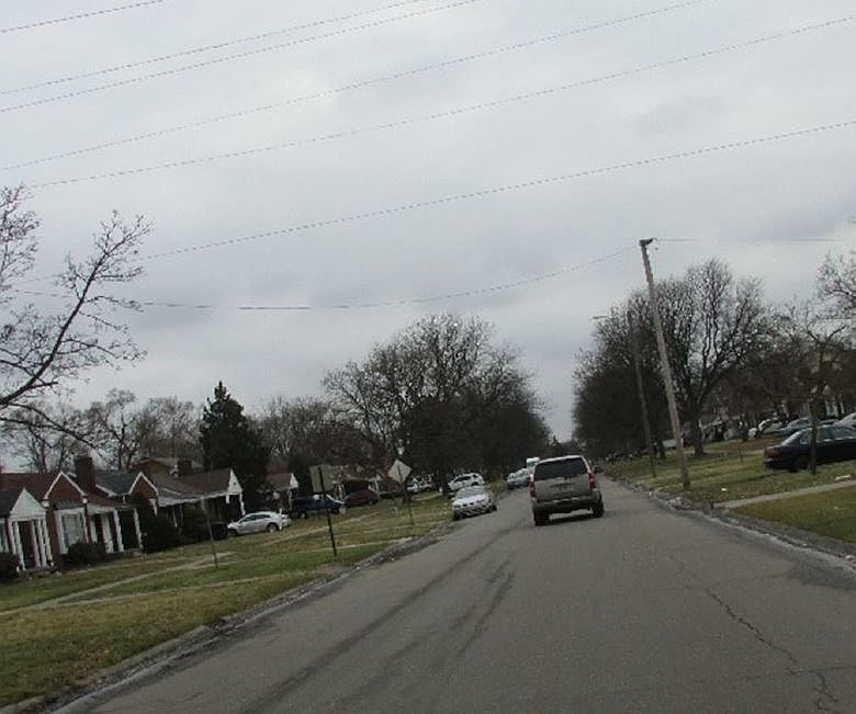 2nd image of 17710 Grandville Ave