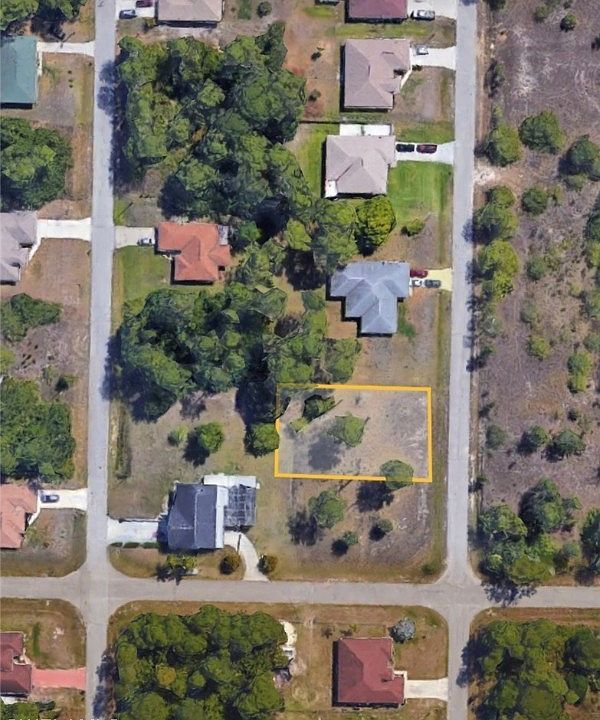 2nd image of 3110 18th St W