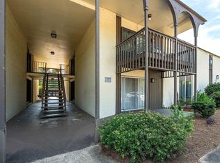3011 Massey Rd APT H, Vestavia Hills, AL 35216