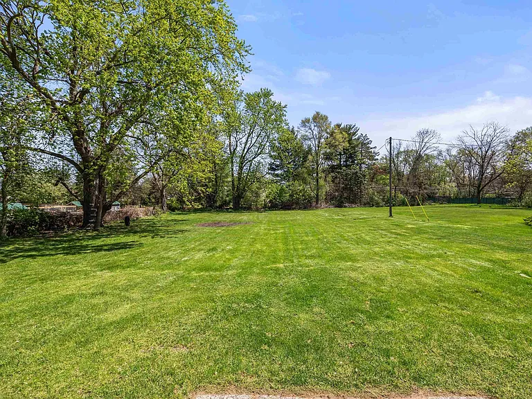 3129 Bendelow Rd — Photo 34