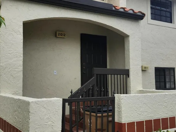 2012 Congressional Way, Deerfield Beach, FL 33442